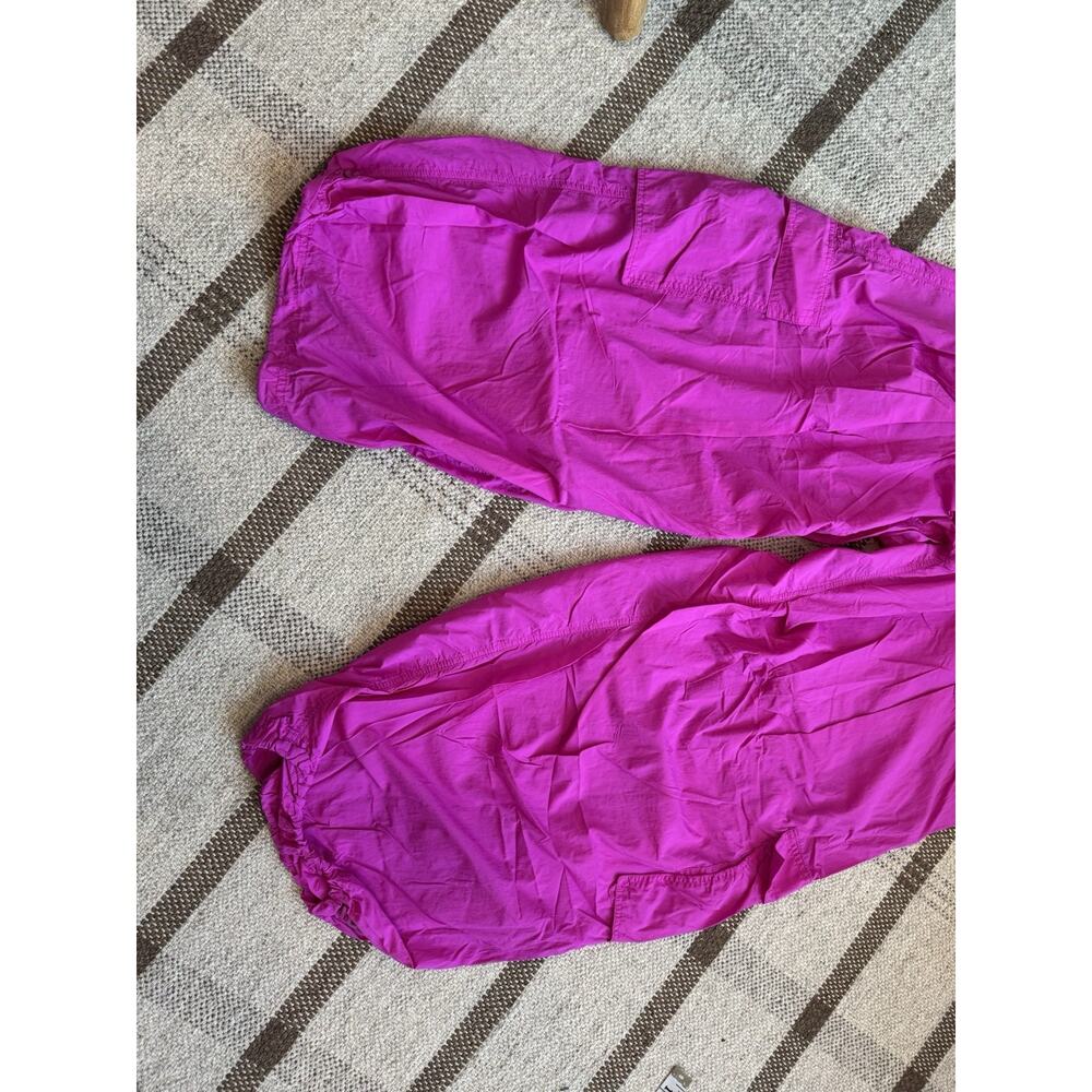 Anthropologie Daily Practice Base Jump Parachute Pants Medium Magenta Disco Pink - Picture 3 of 10